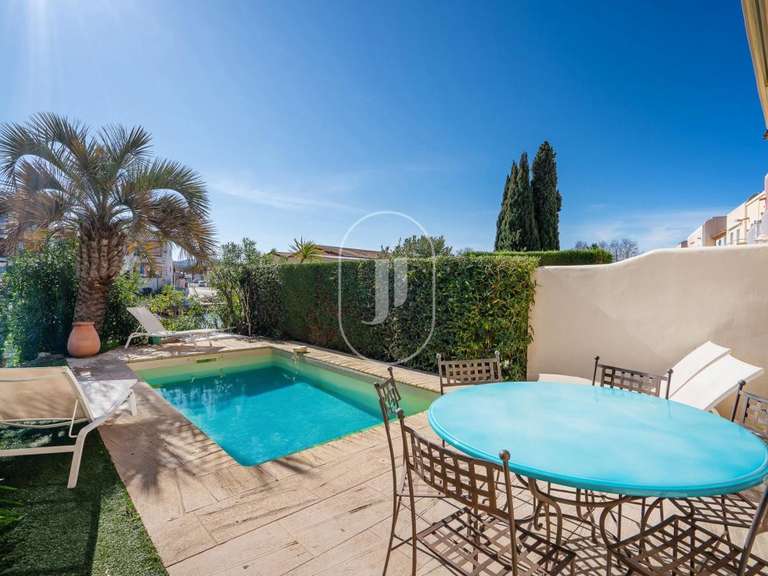 House Grimaud - 3 bedrooms - 75m²