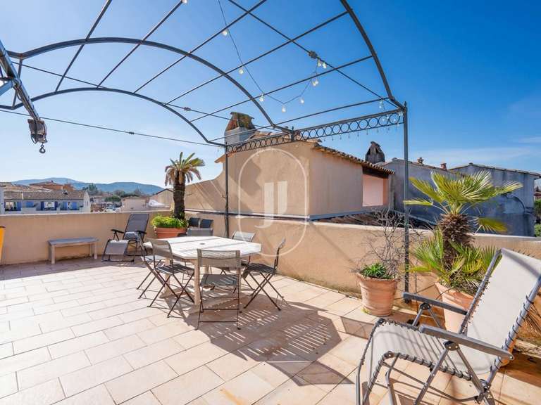 House Grimaud - 3 bedrooms - 75m²