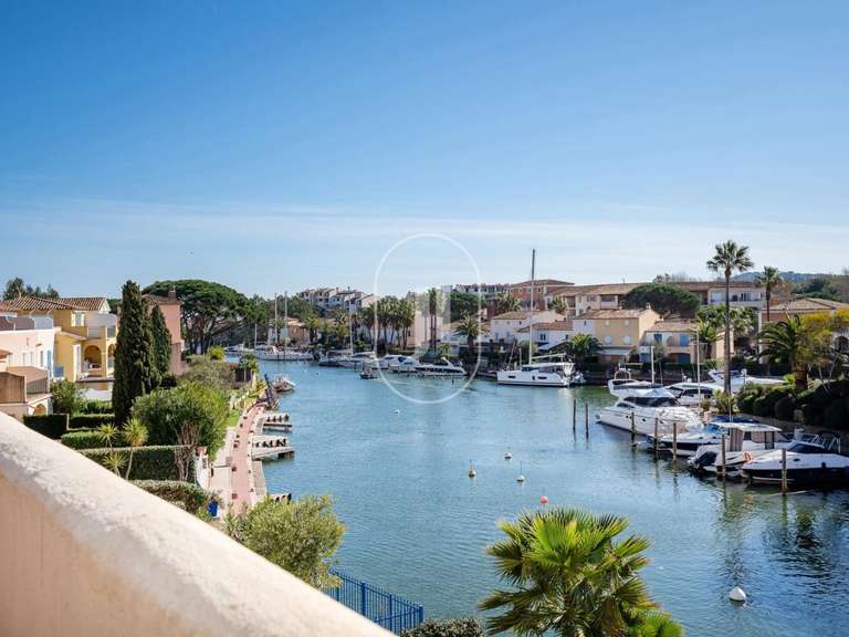 House Grimaud - 3 bedrooms - 75m²