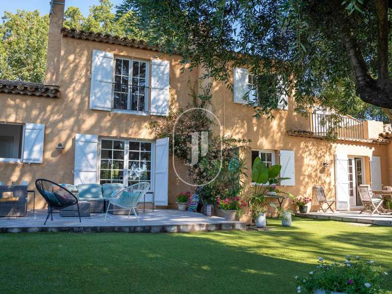 House Grimaud - 3 bedrooms - 117m²