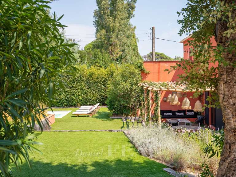 House Grimaud - 5 bedrooms - 180m²