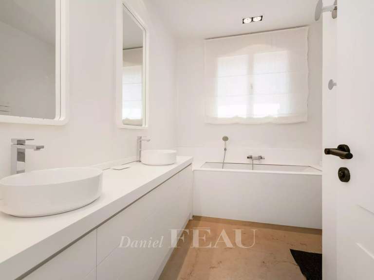 House Grimaud - 5 bedrooms - 180m²