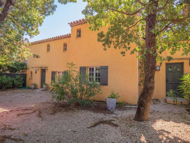 House Grimaud - 3 bedrooms - 117m²
