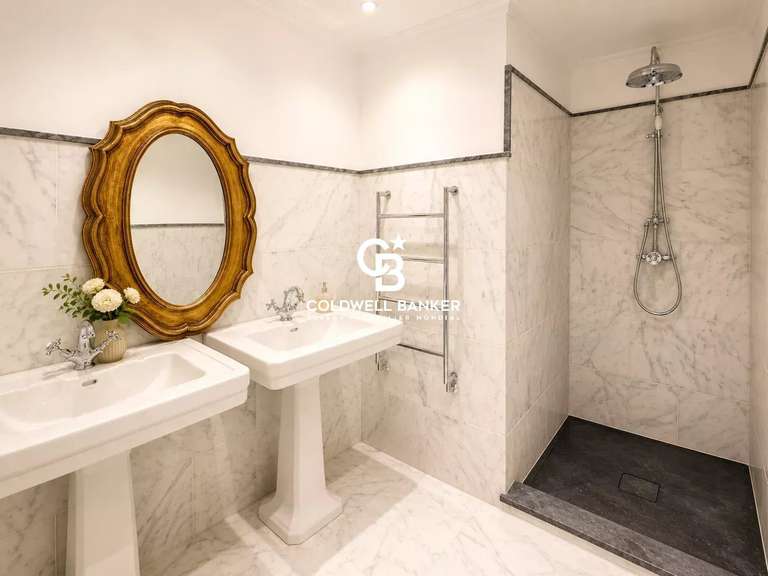 Maison Grimaud - 4 chambres - 261m²