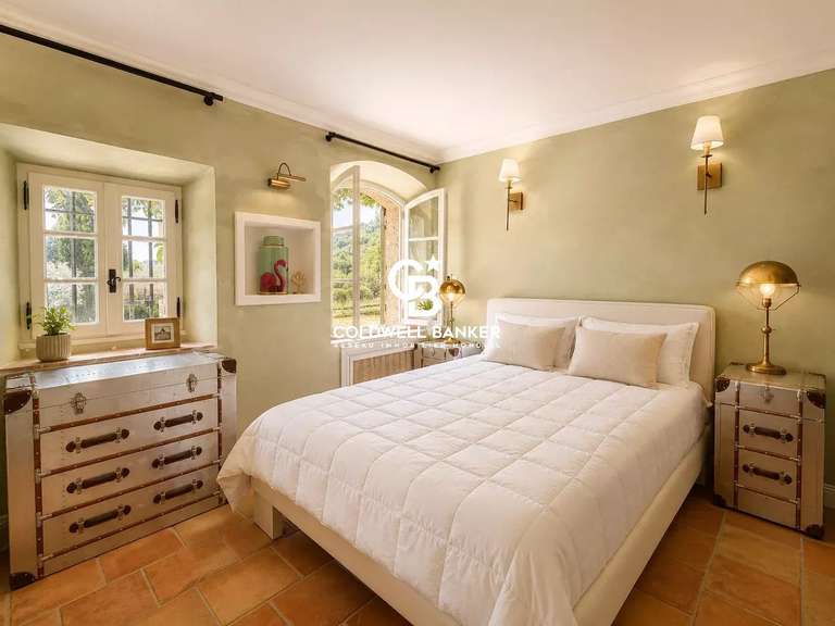 Maison Grimaud - 4 chambres - 261m²