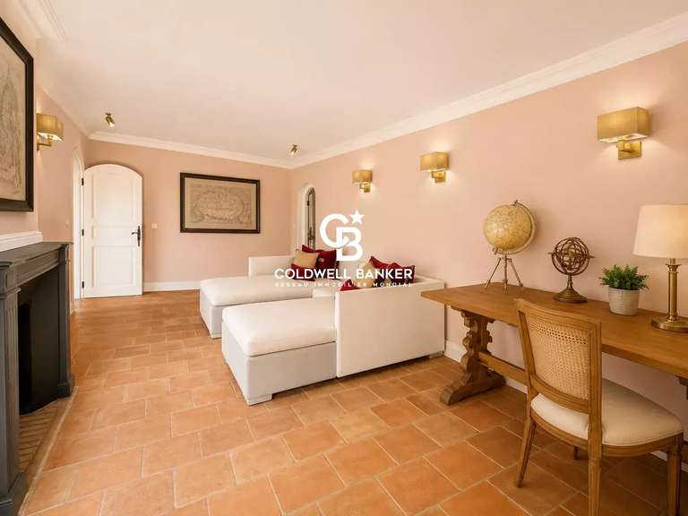 Maison Grimaud - 4 chambres - 261m²