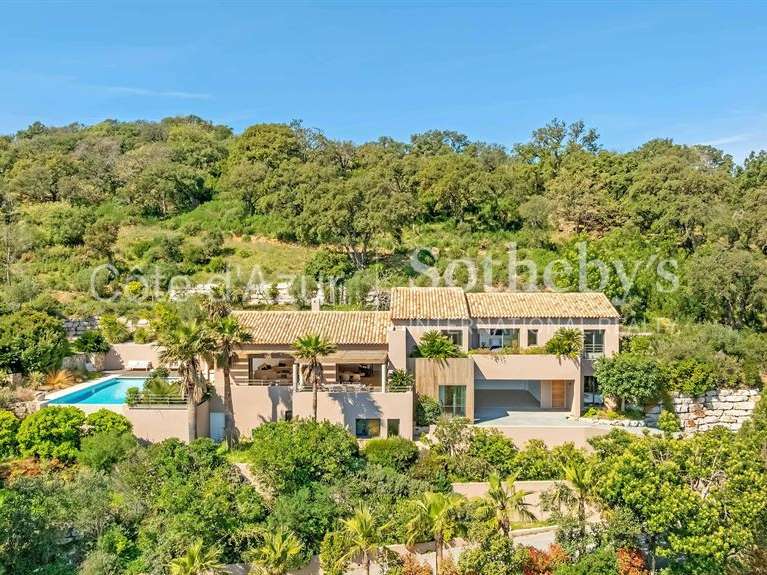 Maison Grimaud - 6 chambres - 360m²