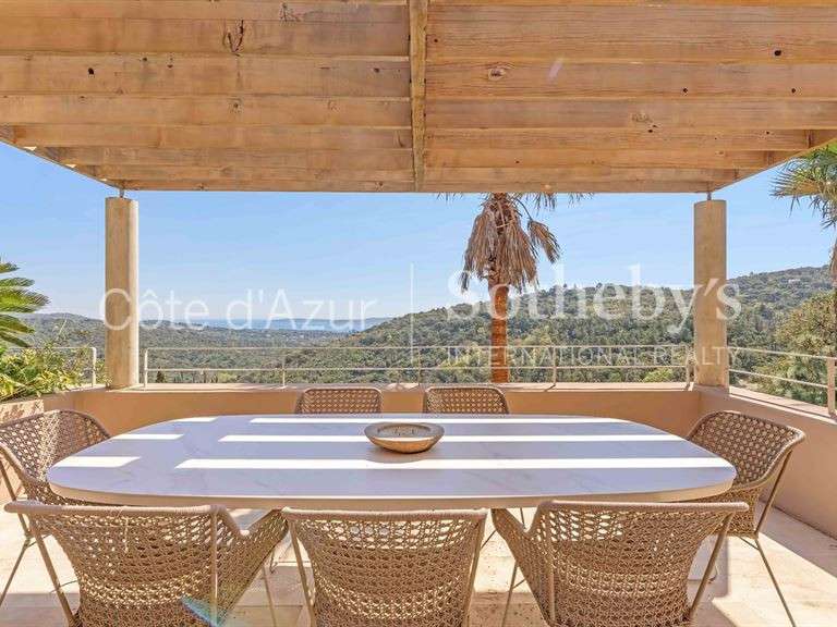 Maison Grimaud - 6 chambres - 360m²