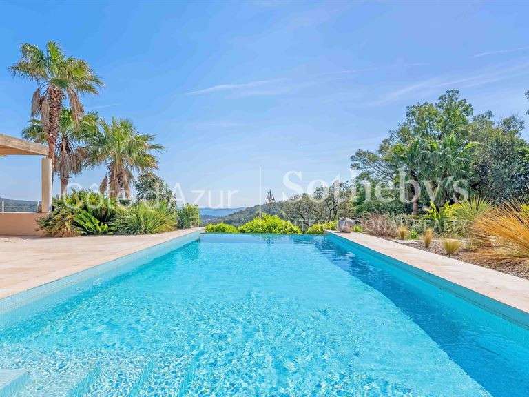 Maison Grimaud - 6 chambres - 360m²