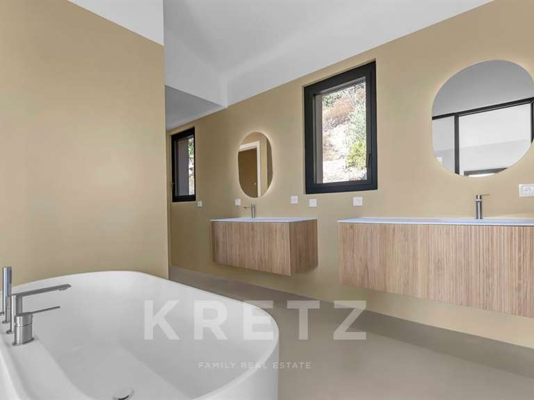 House with Sea view Grimaud - 5 bedrooms - 330m²