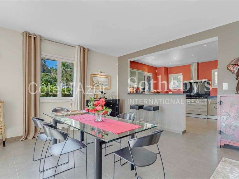 Maison Grimaud - 5 chambres - 350m²