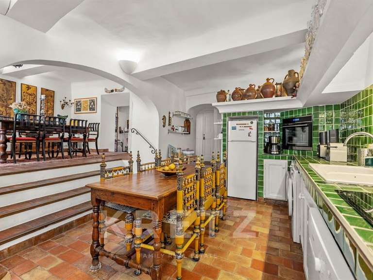 Maison Grimaud - 5 chambres - 250m²