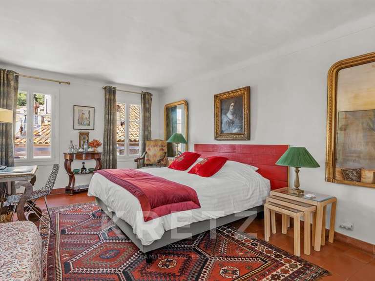 Maison Grimaud - 5 chambres - 250m²
