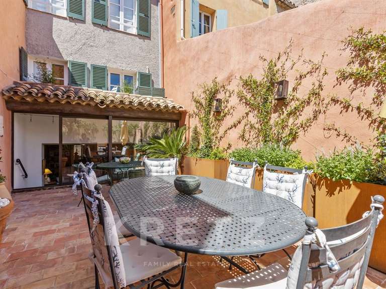 Maison Grimaud - 5 chambres - 250m²