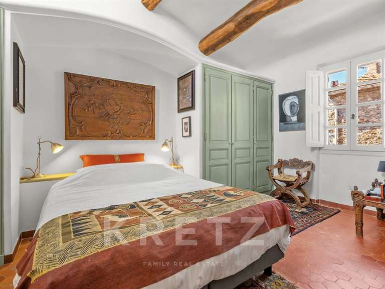 Maison Grimaud - 5 chambres - 250m²