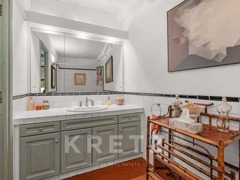 Maison Grimaud - 5 chambres - 250m²