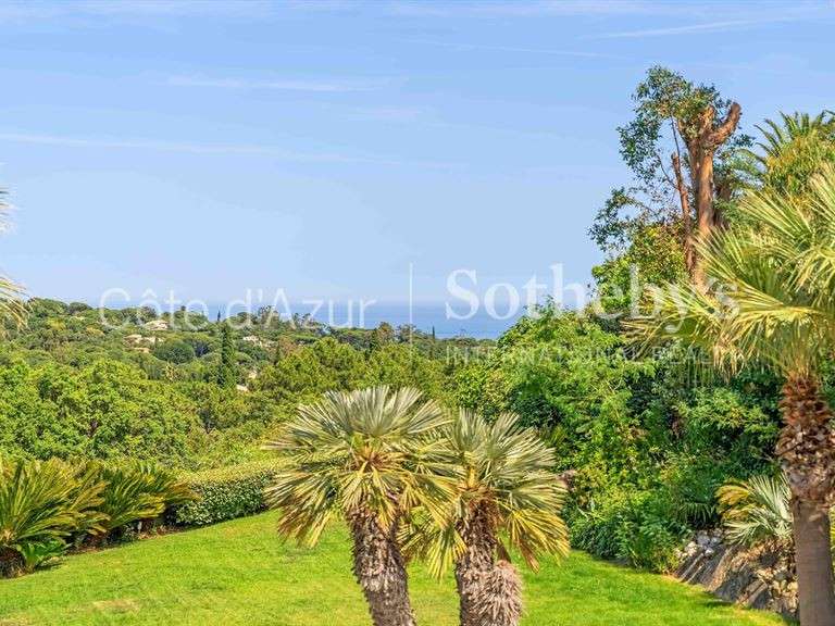 Maison Grimaud - 5 chambres - 251m²