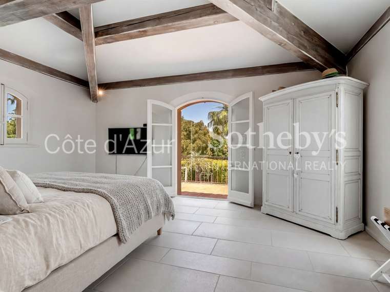 Maison Grimaud - 6 chambres - 260m²