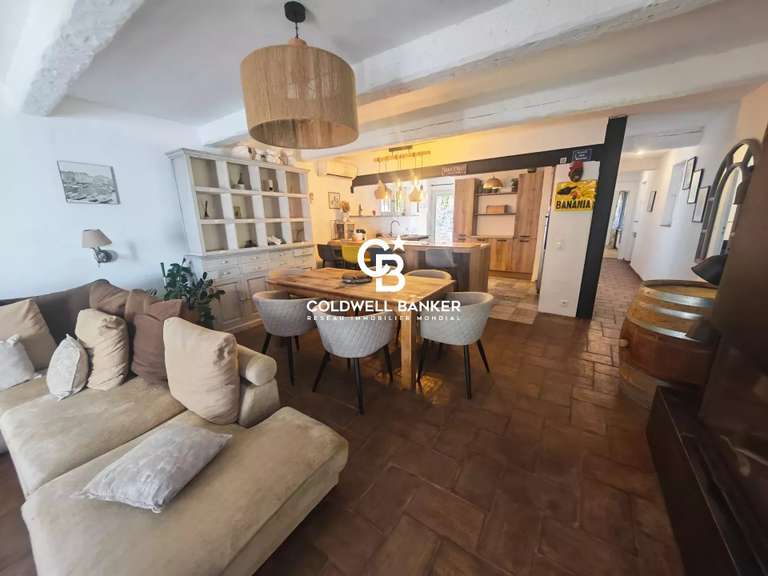 Maison Grimaud - 5 chambres - 220m²