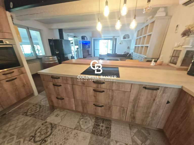 Maison Grimaud - 5 chambres - 220m²