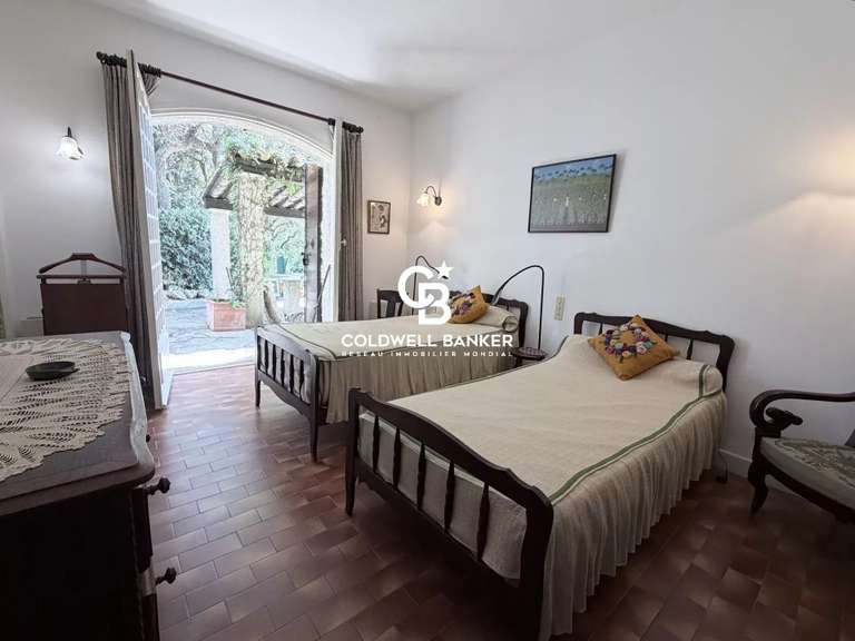 Maison Grimaud - 3 chambres - 209m²