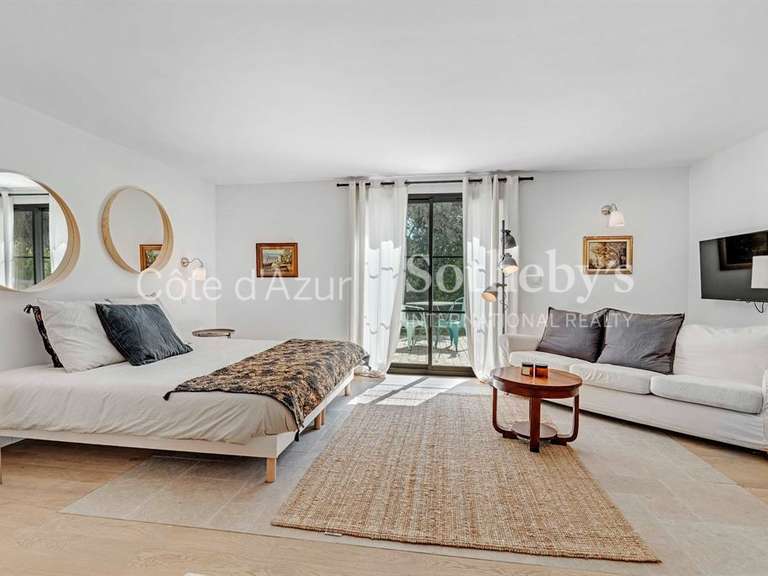 Maison Grimaud - 6 chambres - 300m²