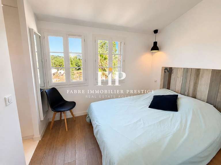 Maison Grimaud - 4 chambres - 81m²