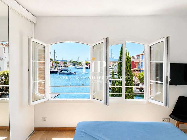 Maison Grimaud - 4 chambres - 81m²