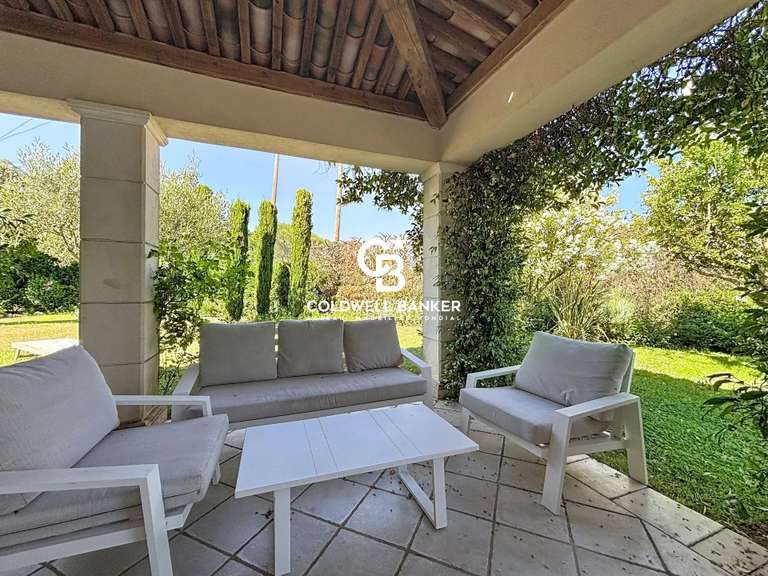 Maison Grimaud - 4 chambres - 244m²