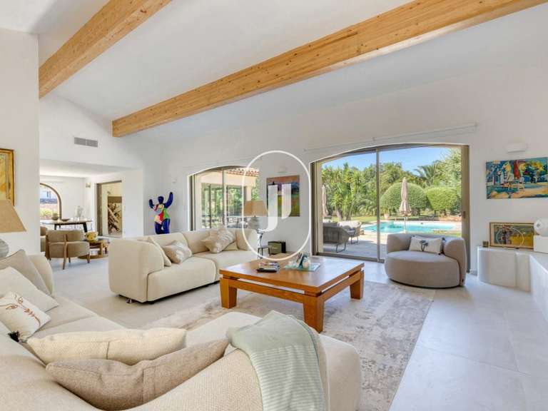 Propriété Grimaud - 5 chambres - 318m²