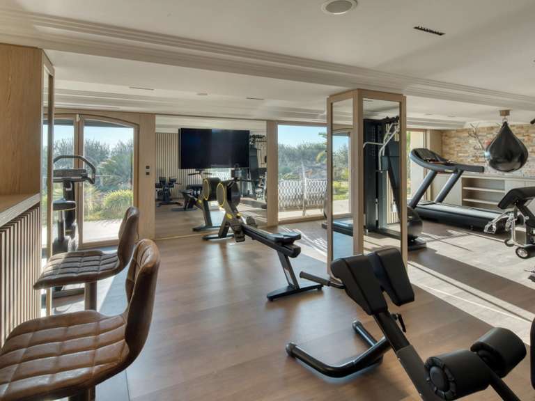 Propriété Grimaud - 6 chambres - 580m²