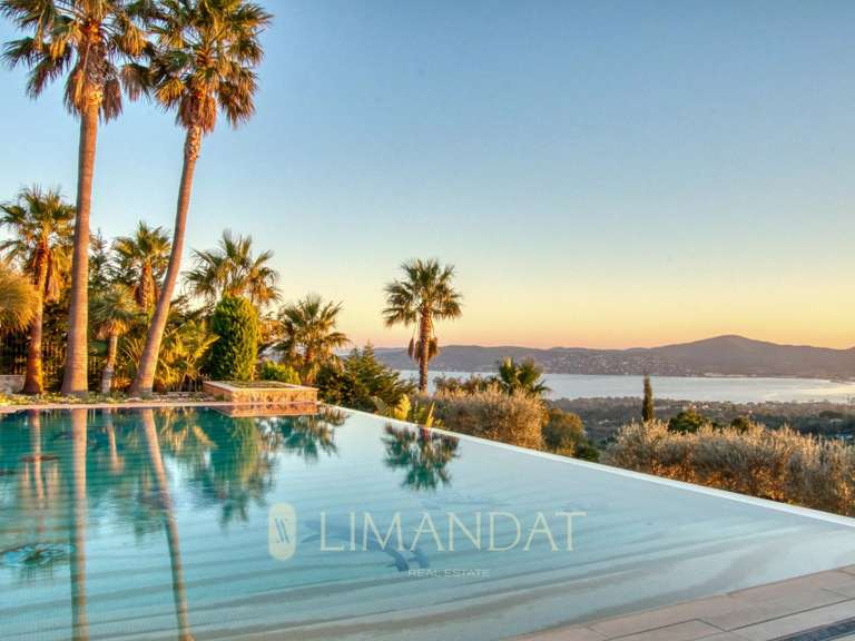 Propriété Grimaud - 6 chambres - 580m²