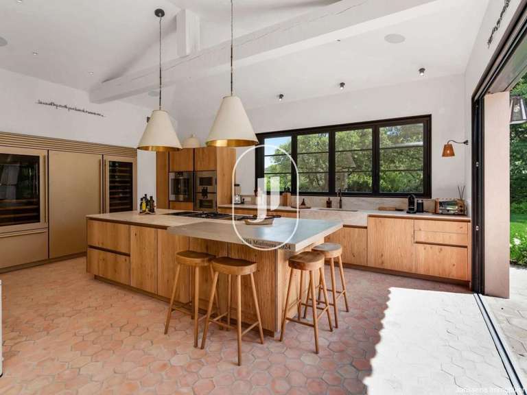 Propriété Grimaud - 5 chambres - 260m²