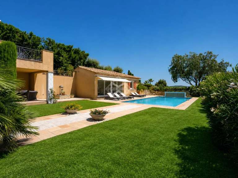 Propriété Grimaud - 3 chambres - 350m²