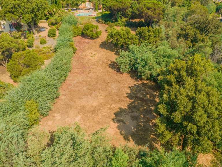 Land Grimaud - 2894m²