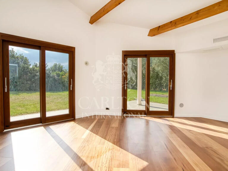 Villa Grimaud - 6 bedrooms - 645m²