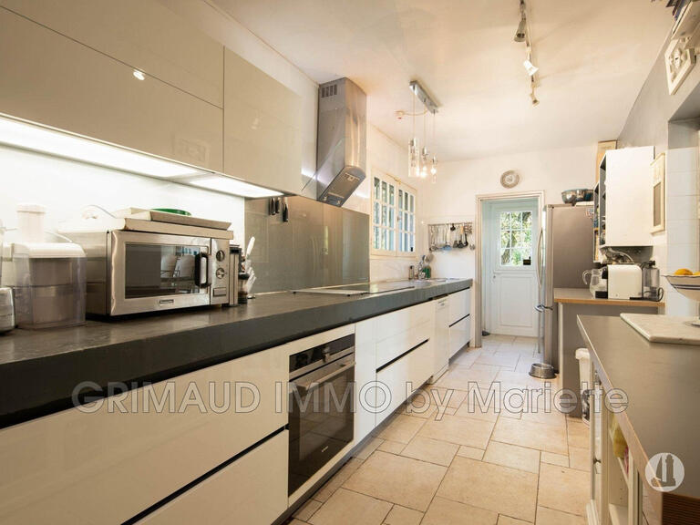 Villa Grimaud - 4 bedrooms - 280m²