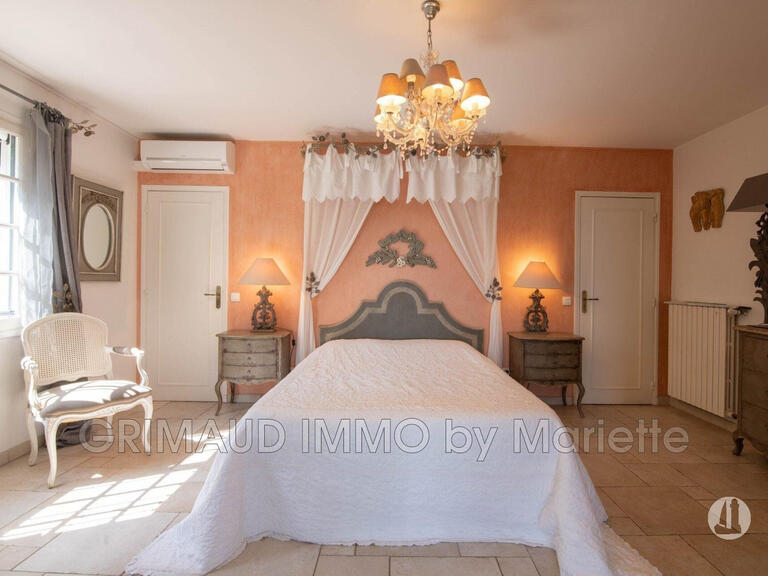 Villa Grimaud - 4 bedrooms - 280m²