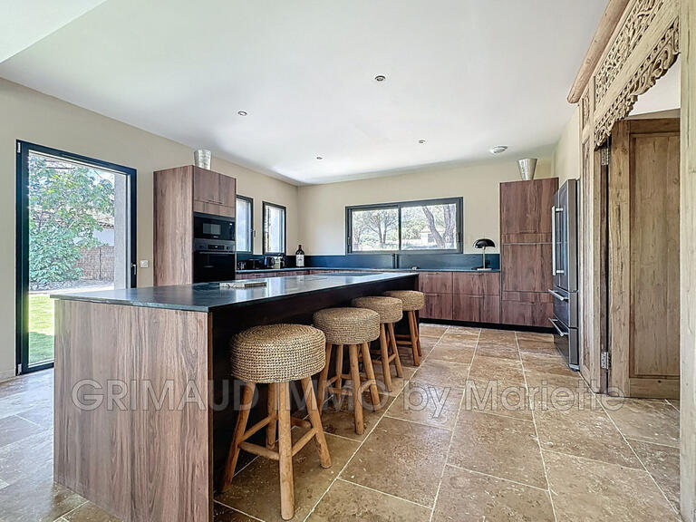 Villa Grimaud - 4 bedrooms - 300m²