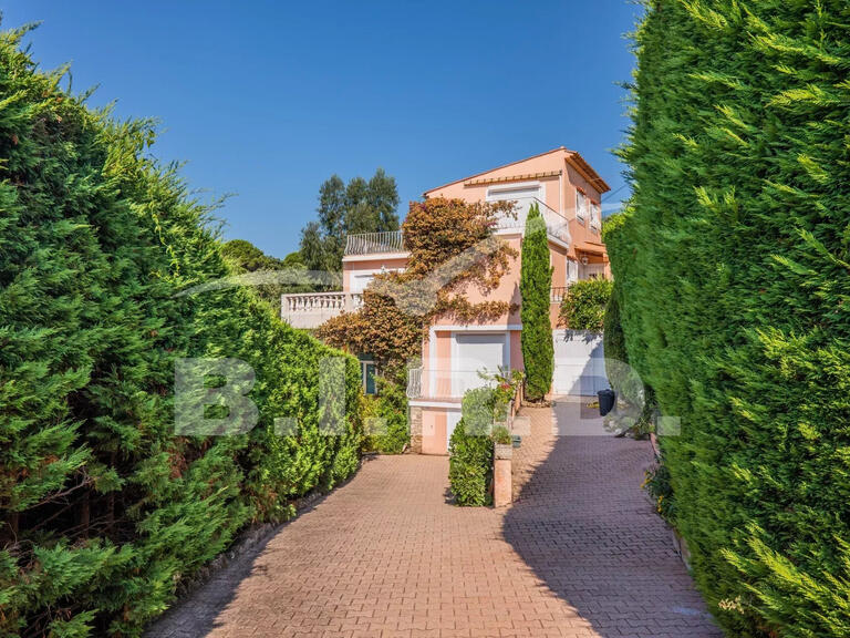 Villa Grimaud - 3 bedrooms - 175m²