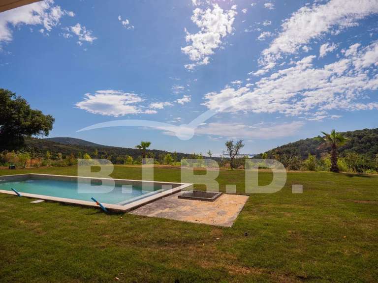 Villa Grimaud - 5 bedrooms - 269m²