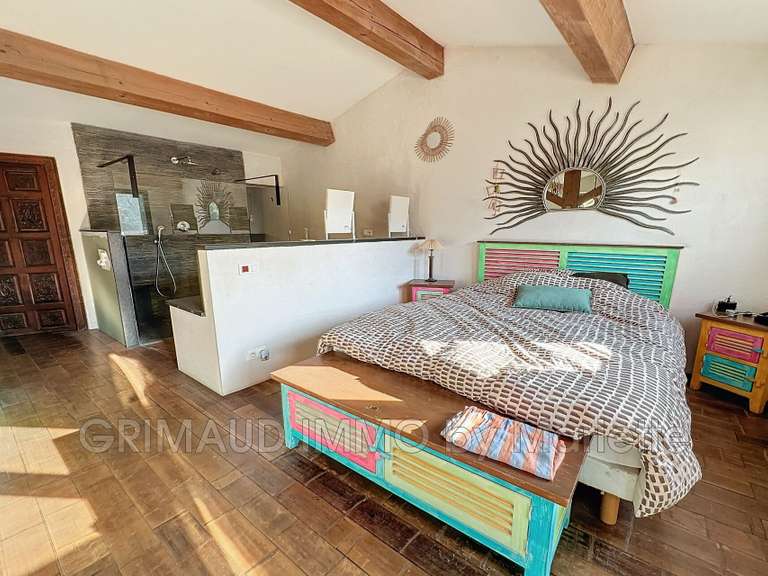 Villa Grimaud - 7 chambres - 360m²