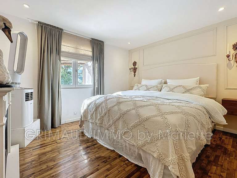 Villa Grimaud - 7 chambres - 280m²