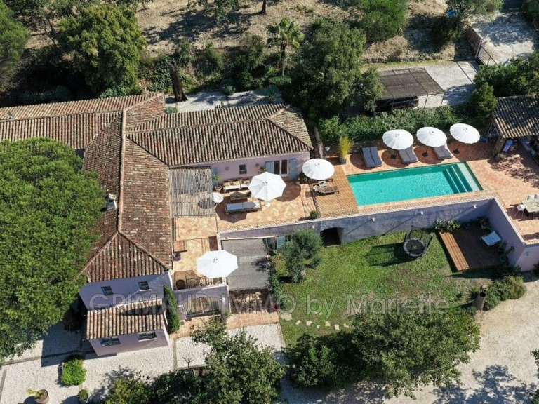 Villa Grimaud - 7 bedrooms - 280m²