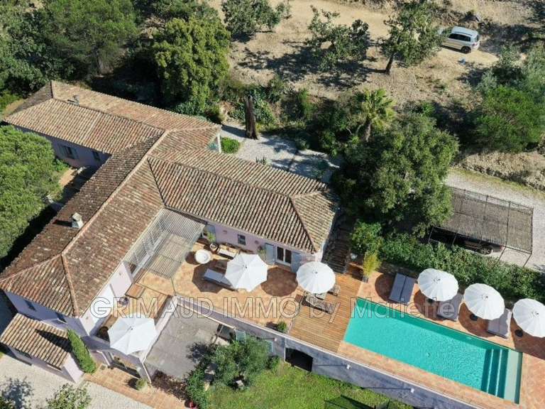 Villa Grimaud - 7 bedrooms - 280m²