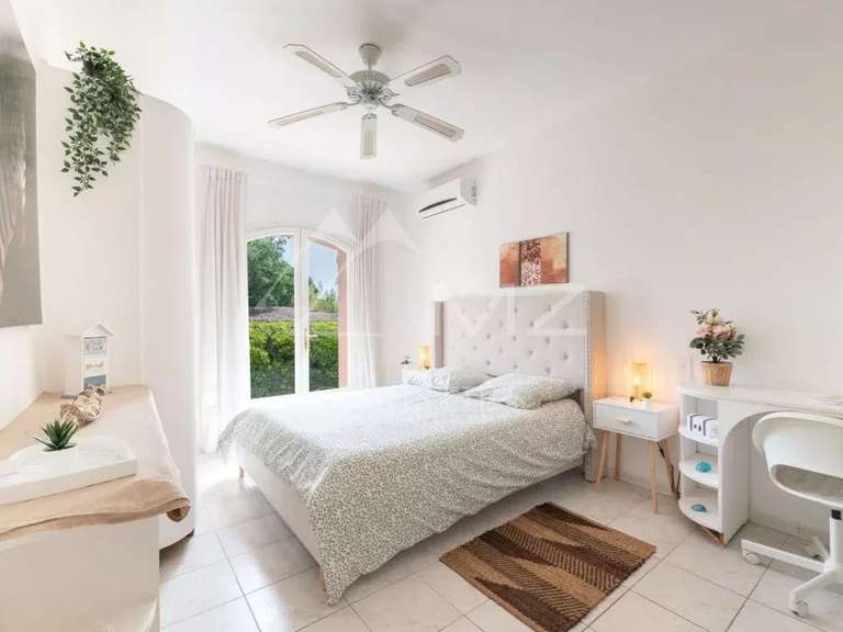 Villa Grimaud - 5 chambres - 220m²