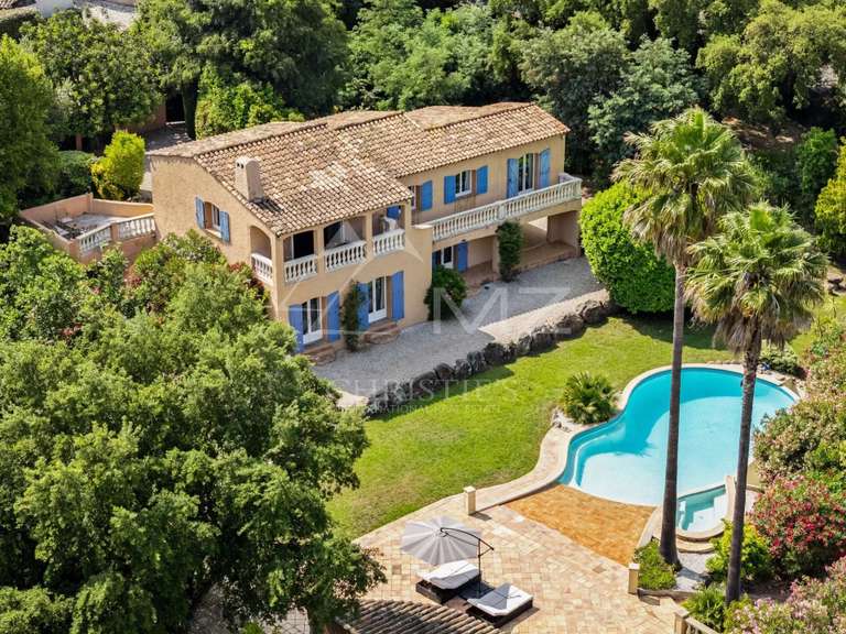 Villa Grimaud - 5 chambres - 220m²