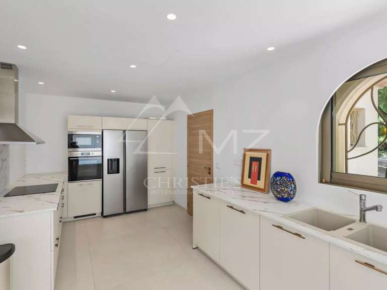 Villa Grimaud - 5 bedrooms - 315m²