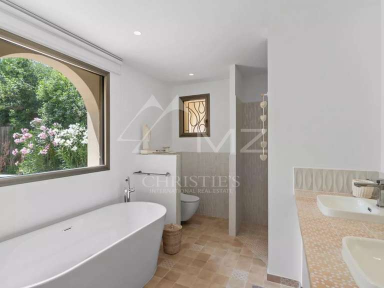 Villa Grimaud - 5 bedrooms - 315m²