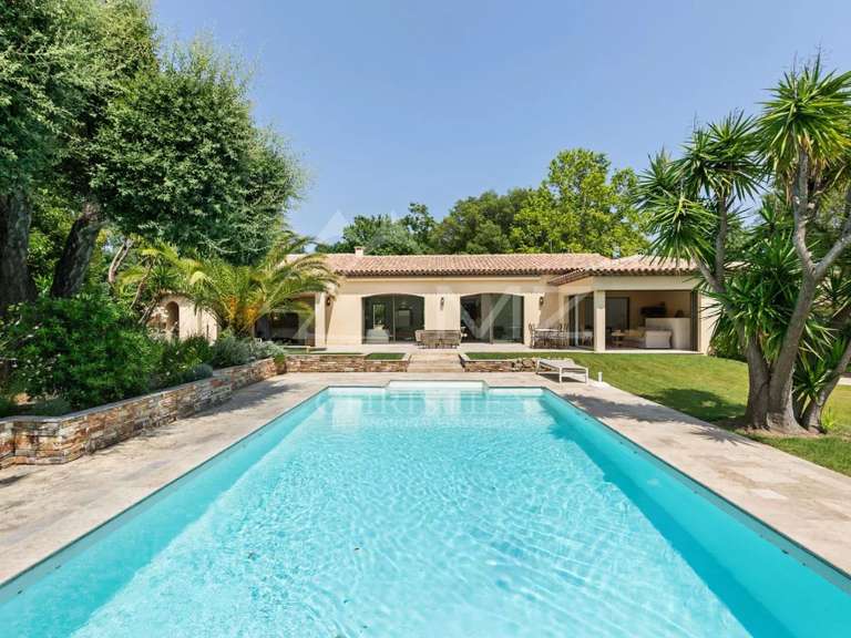 Villa Grimaud - 5 bedrooms - 315m²
